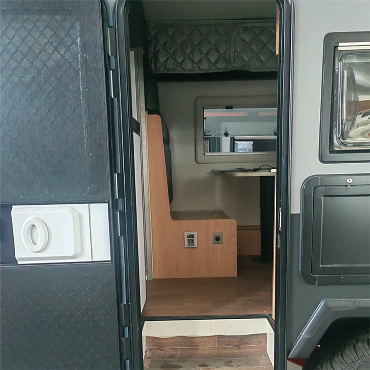 Off Road Mobile House Travel Trailer factory